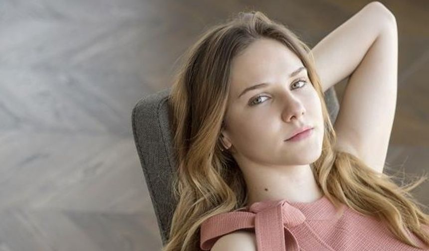Ünlü Oyuncu Alina Boz’dan Maraşlı Dizisini Unutturacak Yeni Hamle Geldi!